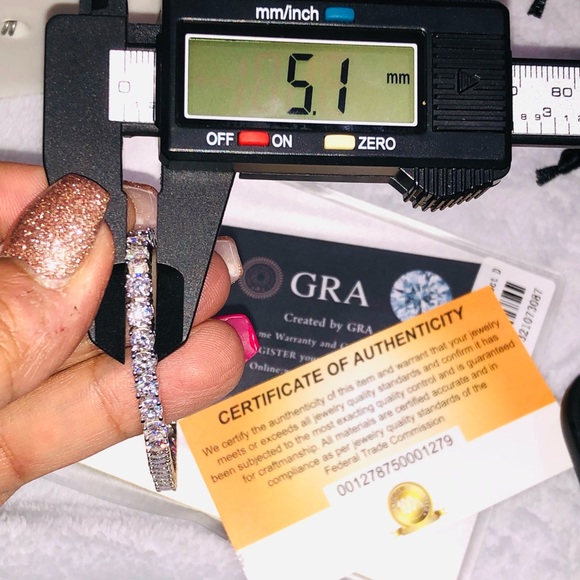 GRA certified VVS  moissanite diamond tennis bracelet 3.9mm Pass Diamond testers - Picture 6 of 10